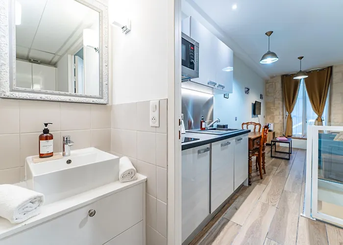 Apartment Duplex Climatise En Hyper Centre De *